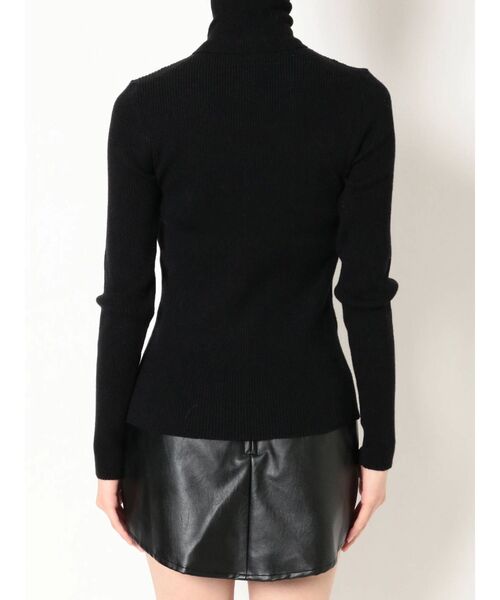 GYDA（ジェイダ）の「リブタートルニットTOPS（ニット/セーター・レディース・ブラック/ベージュ/オフホワイト・FREE）」の19枚目の写真