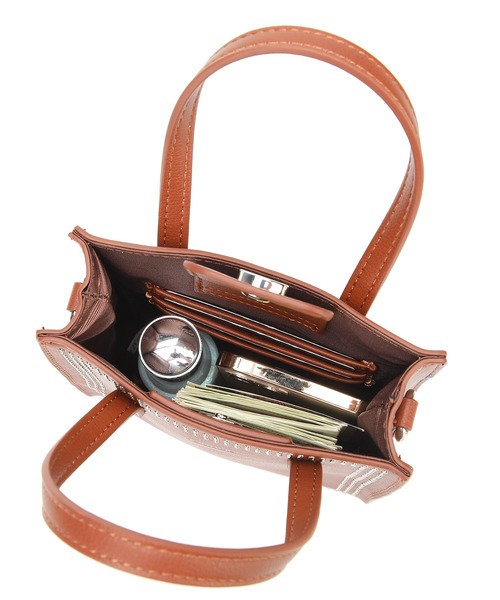 jouetie（ジュエティ）の「【jouetie/ジュエティ】　マイクロスタッズ　ミニトートバッグ（ショルダーバッグ・レディース・ブラック/ダークグリーン/ネイビー/ブラウン/オリーブ/ピンク/シルバー/ゴールド/アイボリー/ラベンダー/ベージュ系その他/キャメル/ワイン・FREE）」の16枚目の写真