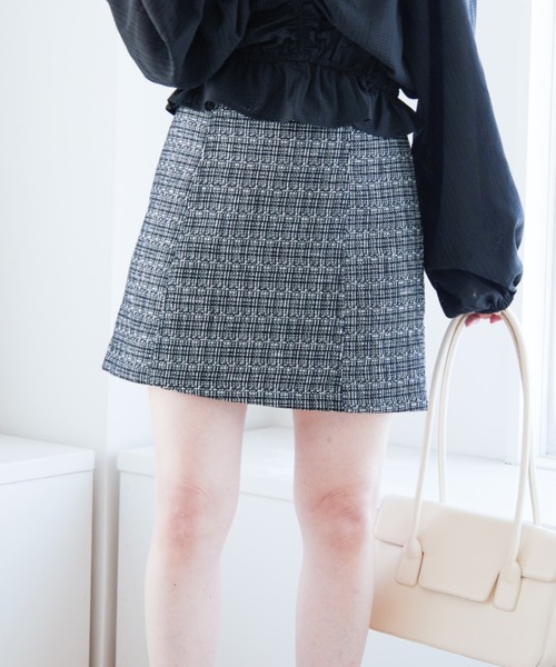 Heather(ヘザー)の「アソートダイケイミニスカート 227805(スカート・レディース・ホワイト/ブラック/ハウンドトゥース/ホワイト系その他/ブラック系その他/チェック/ベージュ/ブラウン/ベージュ系その他/グレー系その他/ダークブラウン/ブラウン系その他/グレー系その他2・S/M)」の5枚目の写真