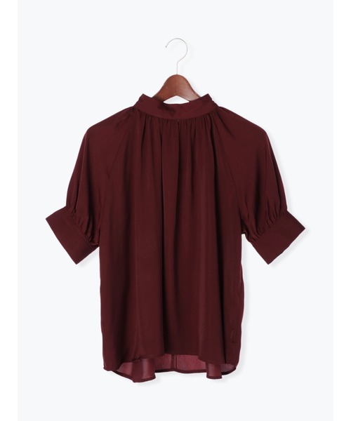 Te chichi(テチチ)の「サテンスタンドカラーブラウス(シャツ/ブラウス・レディース・チャコール/ボルドー/モカ・フリ-)」の7枚目の写真