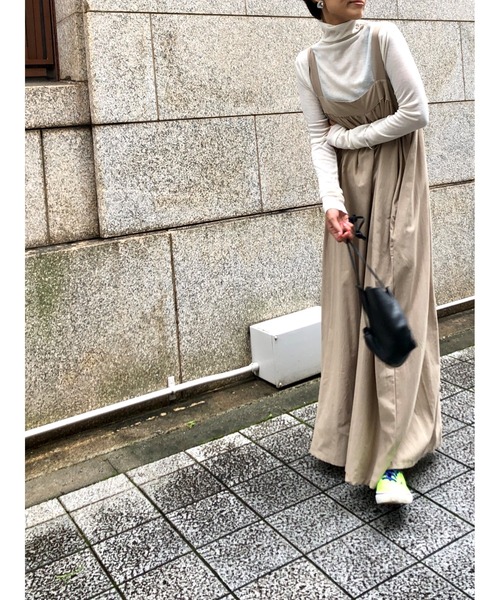 ulu（ウル）の「Cotton wide silhouette allinone（つなぎ/オールインワン・レディース・ブラック/ベージュ/ブラウン・FREE）」の22枚目の写真