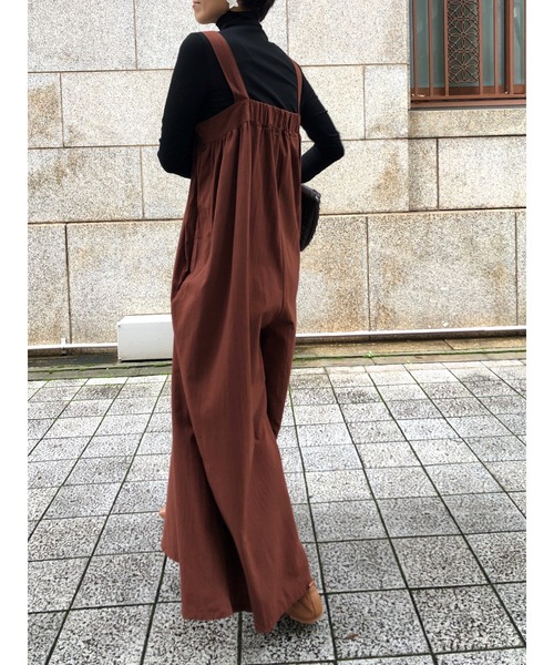 ulu（ウル）の「Cotton wide silhouette allinone（つなぎ/オールインワン・レディース・ブラック/ベージュ/ブラウン・FREE）」の17枚目の写真