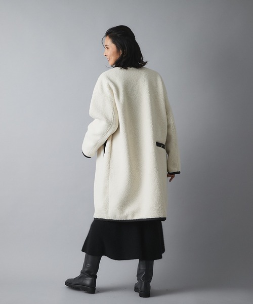 RIVE DROITE（リヴドロワ）の「お出かけが楽しくなるカジュアルコート　ライフエンジョイショッピングボアコート（ノーカラーコート・レディース・オフホワイト/モカ・FREE）」の8枚目の写真