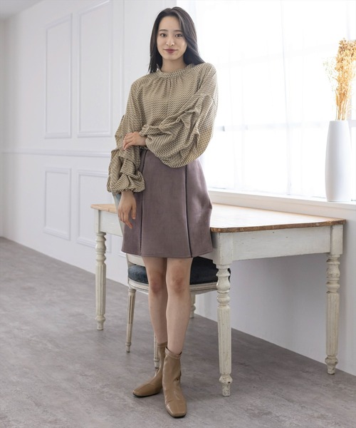 clear（クリア）の「バンドカラーボリュームスリーブブラウス（シャツ/ブラウス・レディース・ブラック/ベージュ/オフホワイト/グリーン/アイボリー・F）」の12枚目の写真