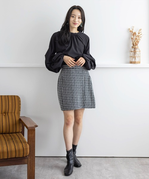 clear（クリア）の「バンドカラーボリュームスリーブブラウス（シャツ/ブラウス・レディース・ブラック/ベージュ/オフホワイト/グリーン/アイボリー・F）」の15枚目の写真