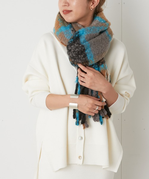 Omekashi（オメカシ）の「リサイクルチェックストール（マフラー・レディース・ブルー/グレー・FREE）」の7枚目の写真