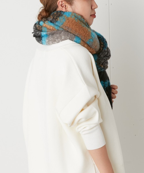 Omekashi（オメカシ）の「リサイクルチェックストール（マフラー・レディース・ブルー/グレー・FREE）」の8枚目の写真