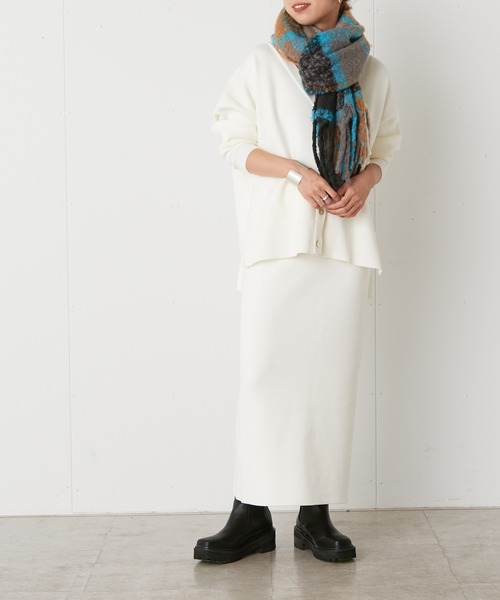 Omekashi（オメカシ）の「リサイクルチェックストール（マフラー・レディース・ブルー/グレー・FREE）」の10枚目の写真