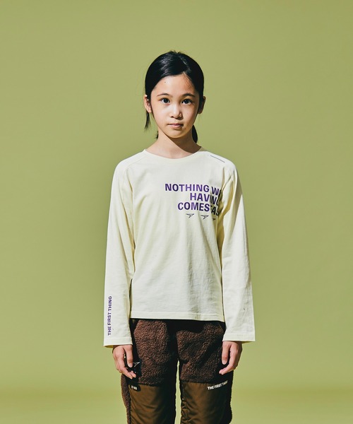 瞬足（シュンソク）の「瞬足/キッズ/アームスウィングロングスリーブTシャツ/SSA1050（Tシャツ/カットソー・キッズ・ホワイト/ブラック/パープル/オレンジ・S/M/L/XL）」の2枚目の写真