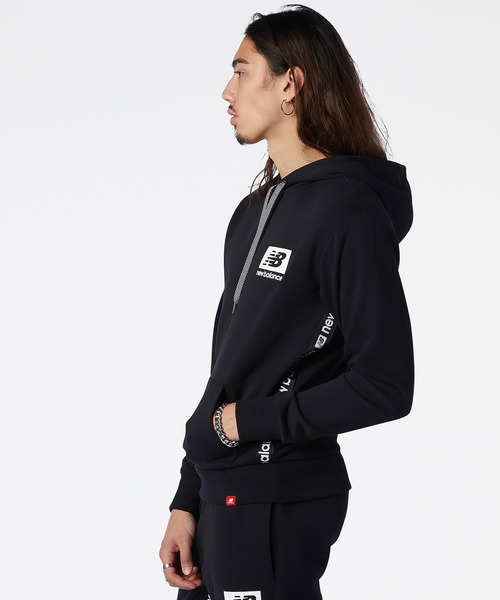 NEW BALANCE(ニューバランス)の「NB Essentials ID スウェットフーディー(パーカー・メンズ・ブルー/ブラック/イエロー・SMALL/X-LARGE/LARGE/XX-LARGE/MEDIUM)」の14枚目の写真