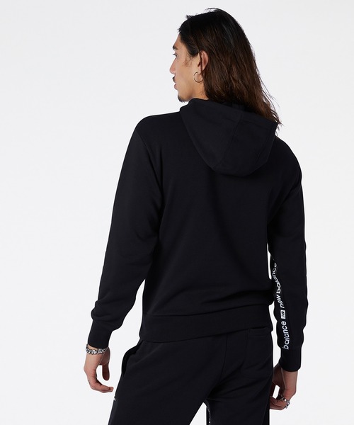NEW BALANCE(ニューバランス)の「NB Essentials ID スウェットフーディー(パーカー・メンズ・ブルー/ブラック/イエロー・SMALL/X-LARGE/LARGE/XX-LARGE/MEDIUM)」の19枚目の写真