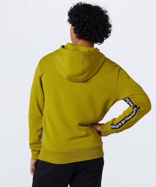 NEW BALANCE(ニューバランス)の「NB Essentials ID スウェットフーディー(パーカー・メンズ・ブルー/ブラック/イエロー・SMALL/X-LARGE/LARGE/XX-LARGE/MEDIUM)」の9枚目の写真