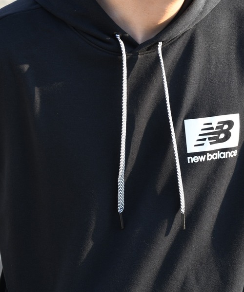 NEW BALANCE(ニューバランス)の「NB Essentials ID スウェットフーディー(パーカー・メンズ・ブルー/ブラック/イエロー・SMALL/X-LARGE/LARGE/XX-LARGE/MEDIUM)」の22枚目の写真