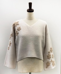 フラッフィーフラワーニット