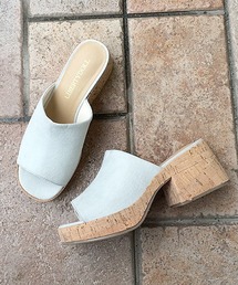 LibertyDoll（リバティードール）の「LIBERTYDOLL / ボリューム感が足元にアクセントをプラス　7cmヒール美脚サボサンダル(5445)　スライドサンダル（サンダル）」