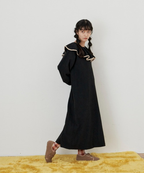 MERLOT(メルロー)の「ビッグピエロ襟ワンピース(ワンピース・レディース・ブラック/カーキ・FREE)」の6枚目の写真