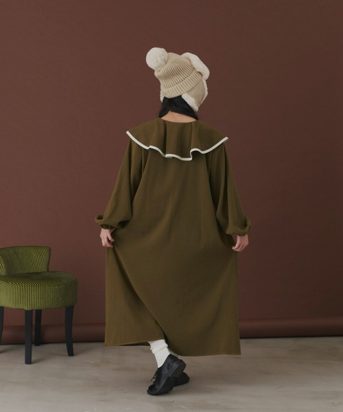 MERLOT(メルロー)の「ビッグピエロ襟ワンピース(ワンピース・レディース・ブラック/カーキ・FREE)」の15枚目の写真