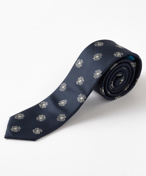 Quit Running（クイトランニング）の「イージーケア 洗えるネクタイ 花柄 & フローラルデザイン スリム ナロータイ（ネクタイ・メンズ・ライトピンク/コーラルピンク/フューシャピンク/ピンク/ホワイト×グリーン/グリーン×オレンジ/ライトオリーブ/グリーン系その他/ブロンズ/シルバー/ロイヤルブルー/シルバー系その他/ホワイト×ブルー/クリアブルー/ホワイト系その他/ダークブルー/ライトグレー/ネイビー系2/ネイビー系3/ネイビー系4/ネイビー系5/ブルー系その他/ブラック/グレー系その他/ネイビー系1・FREE）」の17枚目の写真