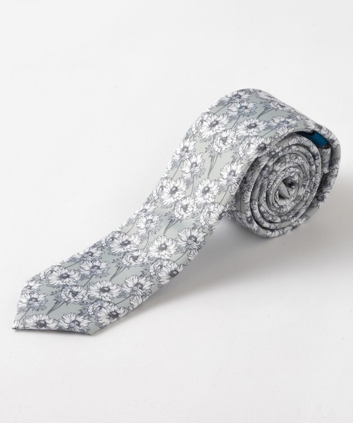 Quit Running（クイトランニング）の「イージーケア 洗えるネクタイ 花柄 & フローラルデザイン スリム ナロータイ（ネクタイ・メンズ・ライトピンク/コーラルピンク/フューシャピンク/ピンク/ホワイト×グリーン/グリーン×オレンジ/ライトオリーブ/グリーン系その他/ブロンズ/シルバー/ロイヤルブルー/シルバー系その他/ホワイト×ブルー/クリアブルー/ホワイト系その他/ダークブルー/ライトグレー/ネイビー系2/ネイビー系3/ネイビー系4/ネイビー系5/ブルー系その他/ブラック/グレー系その他/ネイビー系1・FREE）」の4枚目の写真