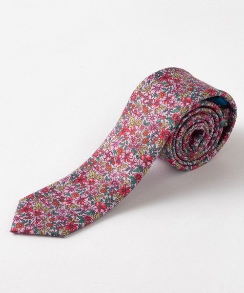 Quit Running（クイトランニング）の「イージーケア 洗えるネクタイ 花柄 & フローラルデザイン スリム ナロータイ（ネクタイ・メンズ・ライトピンク/コーラルピンク/フューシャピンク/ピンク/ホワイト×グリーン/グリーン×オレンジ/ライトオリーブ/グリーン系その他/ブロンズ/シルバー/ロイヤルブルー/シルバー系その他/ホワイト×ブルー/クリアブルー/ホワイト系その他/ダークブルー/ライトグレー/ネイビー系2/ネイビー系3/ネイビー系4/ネイビー系5/ブルー系その他/ブラック/グレー系その他/ネイビー系1・FREE）」の19枚目の写真