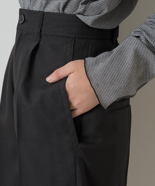 Kastane(カスタネ)の「ストレッチツイルショートパンツ(その他パンツ・レディース・ライトグレー/ブラック/ダークブラウン・FREE)」の22枚目の写真