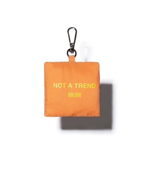 NaNa-NaNa(ナナナナ)の「nana-nana/ナナナナ NOT A TREND A5 ハンドバッグ カラーバッグ ミニバッグ A5サイズ トートバッグ エコバッグ(ハンドバッグ・メンズ・ホワイト/ブラック/グリーン/オレンジ/ライトピンク/ミント/レッド/ブルー・ONE SIZE)」の17枚目の写真