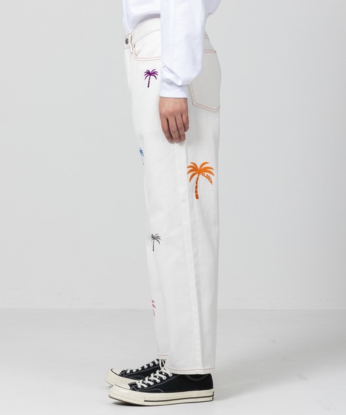 XLARGE（エクストララージ）の「PARM TREE EMBROIDERY DENIM PANTS（デニムパンツ・メンズ・ホワイト/ブラック・32inch/30inch/34inch/36inch）」の17枚目の写真
