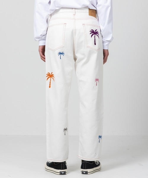 XLARGE（エクストララージ）の「PARM TREE EMBROIDERY DENIM PANTS（デニムパンツ・メンズ・ホワイト/ブラック・32inch/30inch/34inch/36inch）」の18枚目の写真