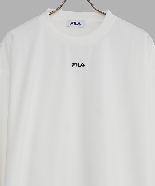 FILA（フィラ）の「【FILA/フィラ】ポンチ素材 ワンポイント ロゴ刺繍 ビックシルエット ドロップショルダー ロンT 長袖Ｔシャツ（Tシャツ/カットソー・メンズ・ブラック/ベージュ/オフホワイト・LL/M/L）」の2枚目の写真
