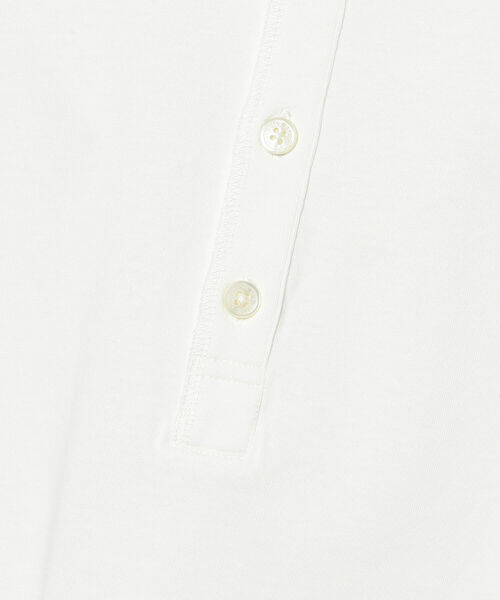 BEAMS（ビームス）の「BEAMS / シルケット ルーズフィット ヘンリーネック  Tシャツ（Tシャツ/カットソー・メンズ・ホワイト/チャコールグレー・LARGE/MEDIUM/X-LARGE/SMALL）」の16枚目の写真