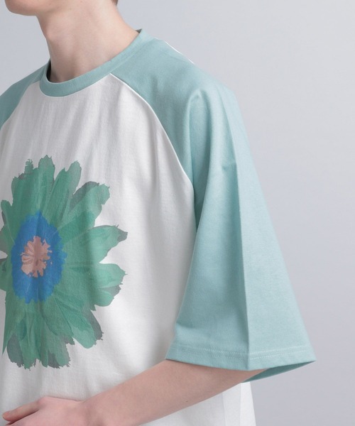 HARE（ハレ）の「ラグランフラワープリントTEE（Tシャツ/カットソー・メンズ・ブラック/ブルー/グリーン・FREE）」の11枚目の写真