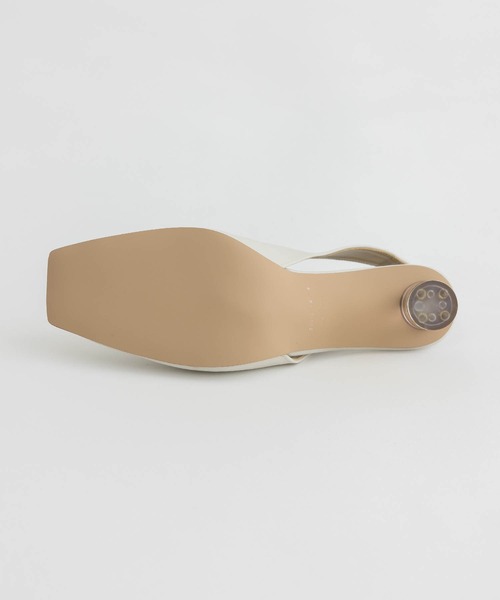 PUBLIC TOKYO（パブリックトウキョウ）の「スクエアトゥパンプス（パンプス・レディース・ブラック/アイボリー・1/2）」の11枚目の写真