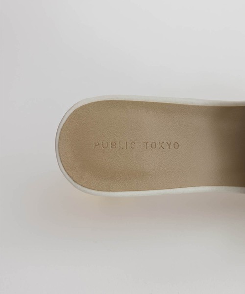 PUBLIC TOKYO（パブリックトウキョウ）の「スクエアトゥパンプス（パンプス・レディース・ブラック/アイボリー・1/2）」の9枚目の写真