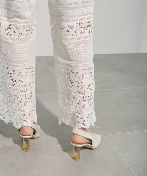 PUBLIC TOKYO（パブリックトウキョウ）の「スクエアトゥパンプス（パンプス・レディース・ブラック/アイボリー・1/2）」の14枚目の写真