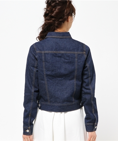 one after another NICE CLAUP（ワンアフターアナザーナイスクラップ）の「【non-no4月号掲載　ナイスクラップ】Ｇジャン（デニムジャケット・レディース・オフホワイト/ブルー/ネイビー・FREE）」の12枚目の写真