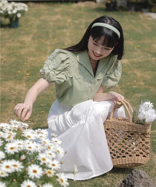 Jewelobe（ジュエローブ）の「オープンカラーレースブラウス（シャツ/ブラウス・レディース・パープル/カーキ/ホワイト・FREE）」の5枚目の写真