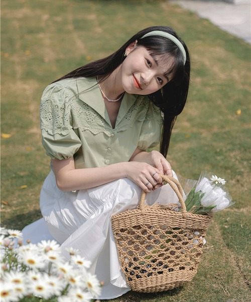 Jewelobe（ジュエローブ）の「オープンカラーレースブラウス（シャツ/ブラウス・レディース・パープル/カーキ/ホワイト・FREE）」の6枚目の写真