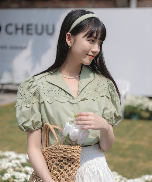 Jewelobe（ジュエローブ）の「オープンカラーレースブラウス（シャツ/ブラウス・レディース・パープル/カーキ/ホワイト・FREE）」の15枚目の写真