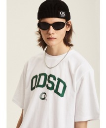 A'GEM/9 × .kom『ODD STUDIO/オッドスタジオ』ODSD varsity sports t-shirt/バーシティースポーツ 半袖Tシャツ