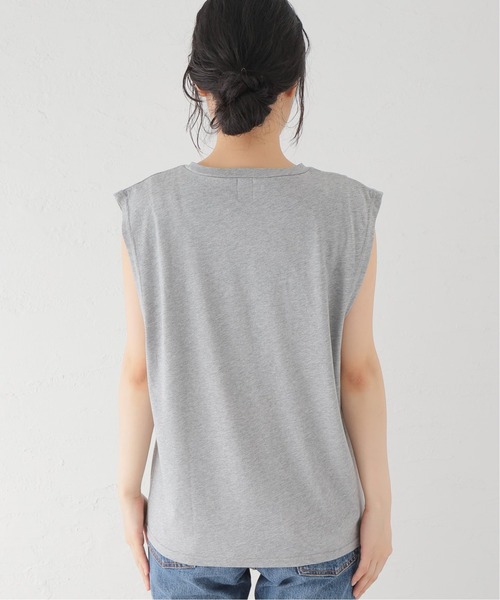 U by SPICK&SPAN（ユーバイスピックアンドスパン）の「ボクシーノースリーブ（Tシャツ/カットソー・レディース・ホワイト/ブラック/グレー・FREE）」の22枚目の写真