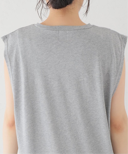 U by SPICK&SPAN（ユーバイスピックアンドスパン）の「ボクシーノースリーブ（Tシャツ/カットソー・レディース・ホワイト/ブラック/グレー・FREE）」の17枚目の写真