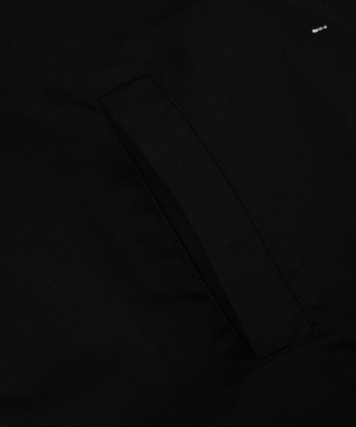 1017 ALYX 9SM(アリクス)の「GRAPHIC ZIP S/S SHIRT(Tシャツ/カットソー・メンズ・ブラック・M/L/XL)」の5枚目の写真