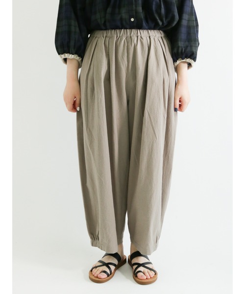 Samansa Mos2（サマンサ モスモス）の「バルーンパンツ（その他パンツ・レディース・ブラック/ベージュ/オフホワイト/モカ/チャコール・ﾌﾘ-）」の13枚目の写真