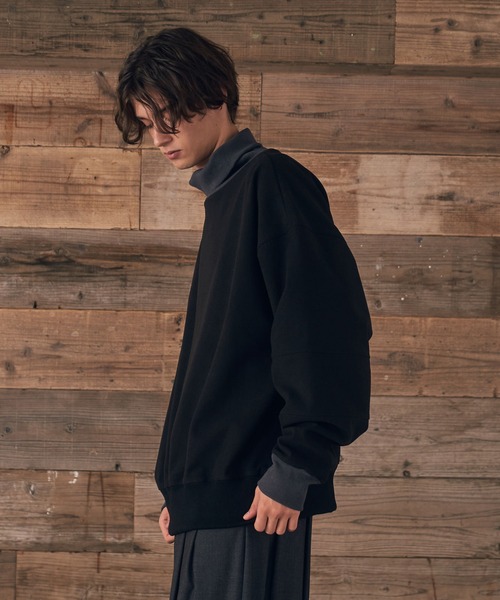 DOOPZ(ドープス)の「ヘビータートルネックスウェット(スウェット・メンズ・ブラック/ナチュラル/グリーン・SMALL/MEDIUM/LARGE)」の7枚目の写真