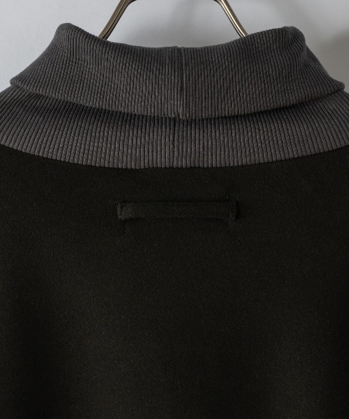 DOOPZ(ドープス)の「ヘビータートルネックスウェット(スウェット・メンズ・ブラック/ナチュラル/グリーン・SMALL/MEDIUM/LARGE)」の6枚目の写真