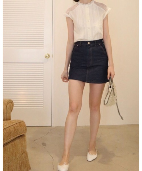 epine(エピヌ)の「shoulder lace pin tuck classical blouse(シャツ/ブラウス・レディース・アイボリー・FREE)」の2枚目の写真