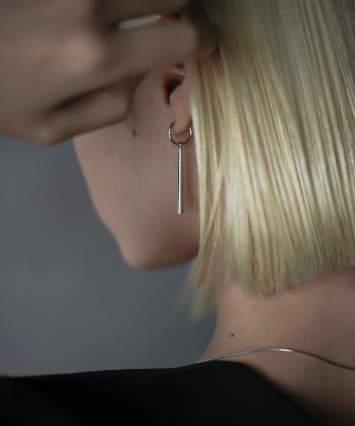 FACTOTUM（ファクトタム）の「【ファッションブランドYohKi×FACTOTUM】スティックイアリング（イヤリング・メンズ・シルバー・FREE）」の3枚目の写真