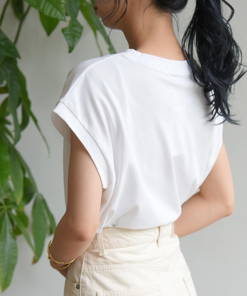 sango（sango）の「ロゴ入ショート丈プルオーバー（Tシャツ/カットソー・レディース・スミクロ/モスグリーン/オフホワイト・FREE）」の7枚目の写真