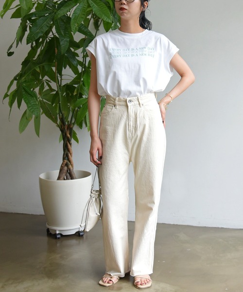 sango（sango）の「ロゴ入ショート丈プルオーバー（Tシャツ/カットソー・レディース・スミクロ/モスグリーン/オフホワイト・FREE）」の9枚目の写真