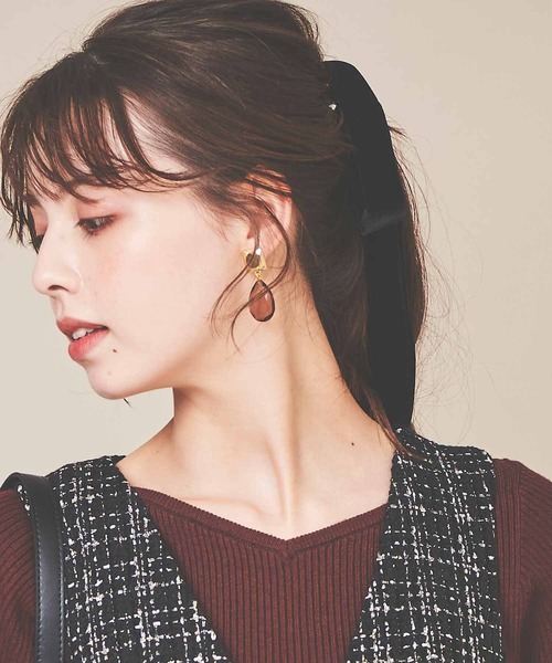 31 Sons de mode（トランテアン　ソン　ドゥ　モード）の「ベロアバレッタ（バレッタ/ヘアクリップ・レディース・ブラック/グリーン・フリー）」の3枚目の写真